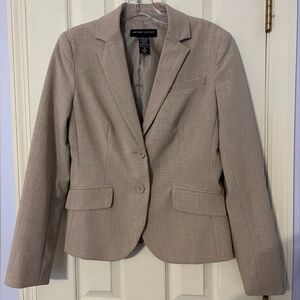 New York & Company Women's size 4 blazer dress suit jacket light-tan/beige